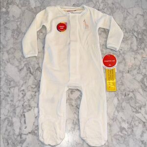 NWT Magnetic Me Velour Ivory Footie with Giraffe Rainbow Embroidery 9/12M